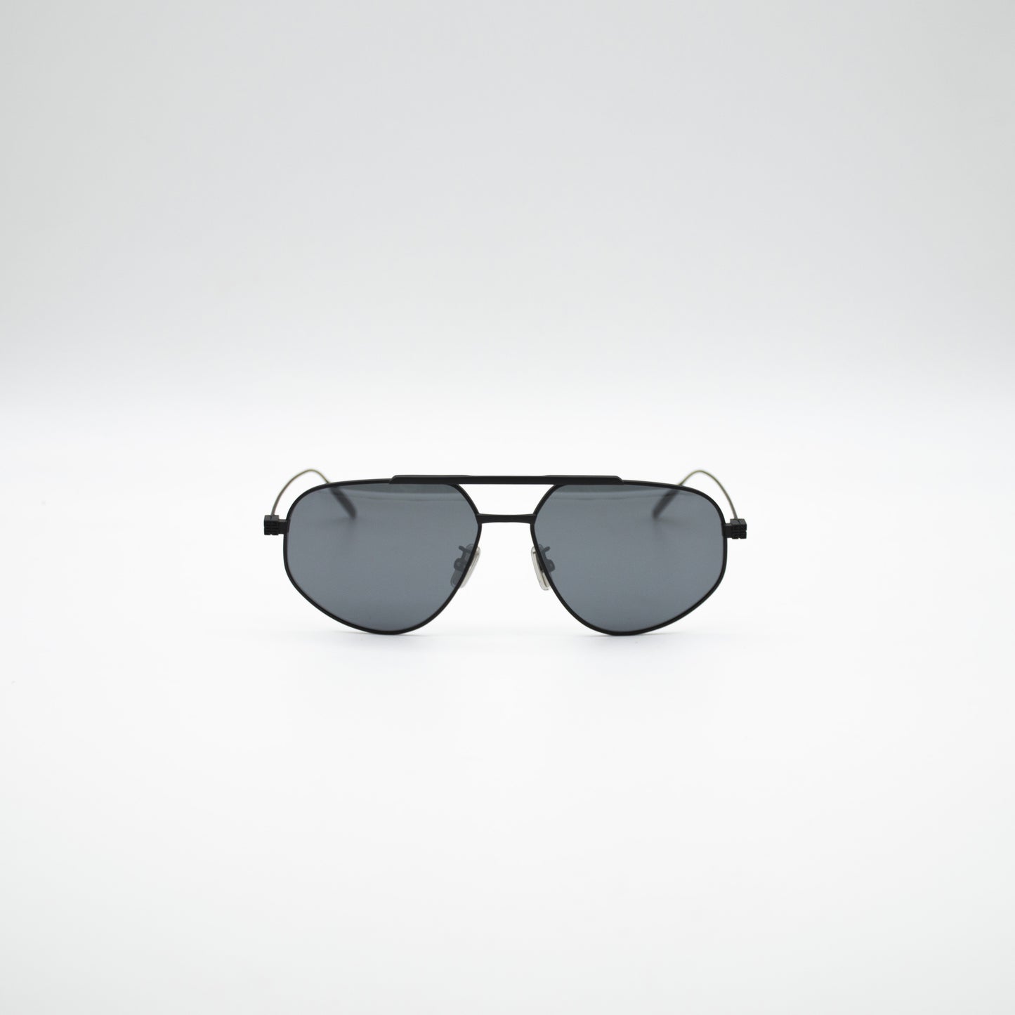 Givenchy GV40058U
