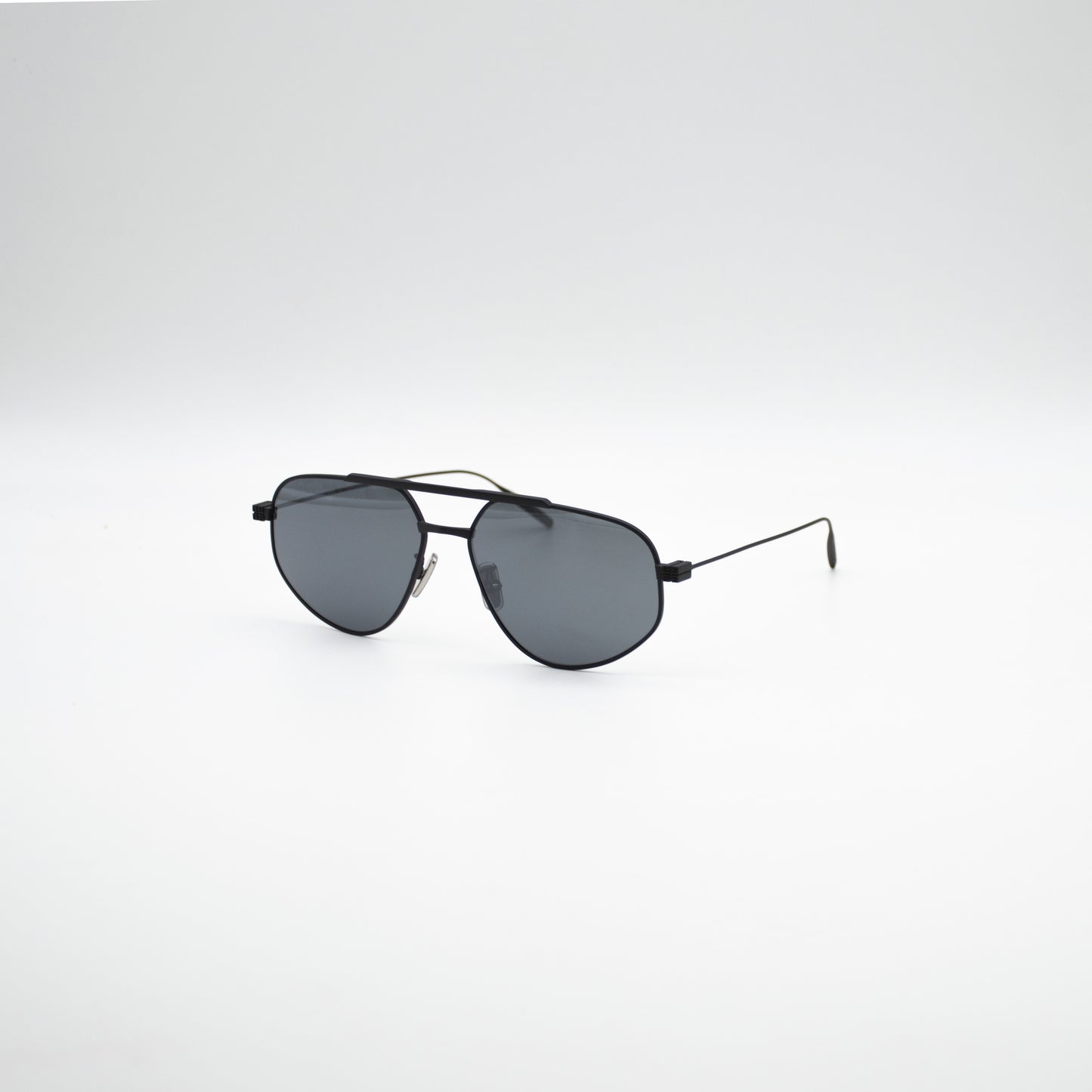 Givenchy GV40058U