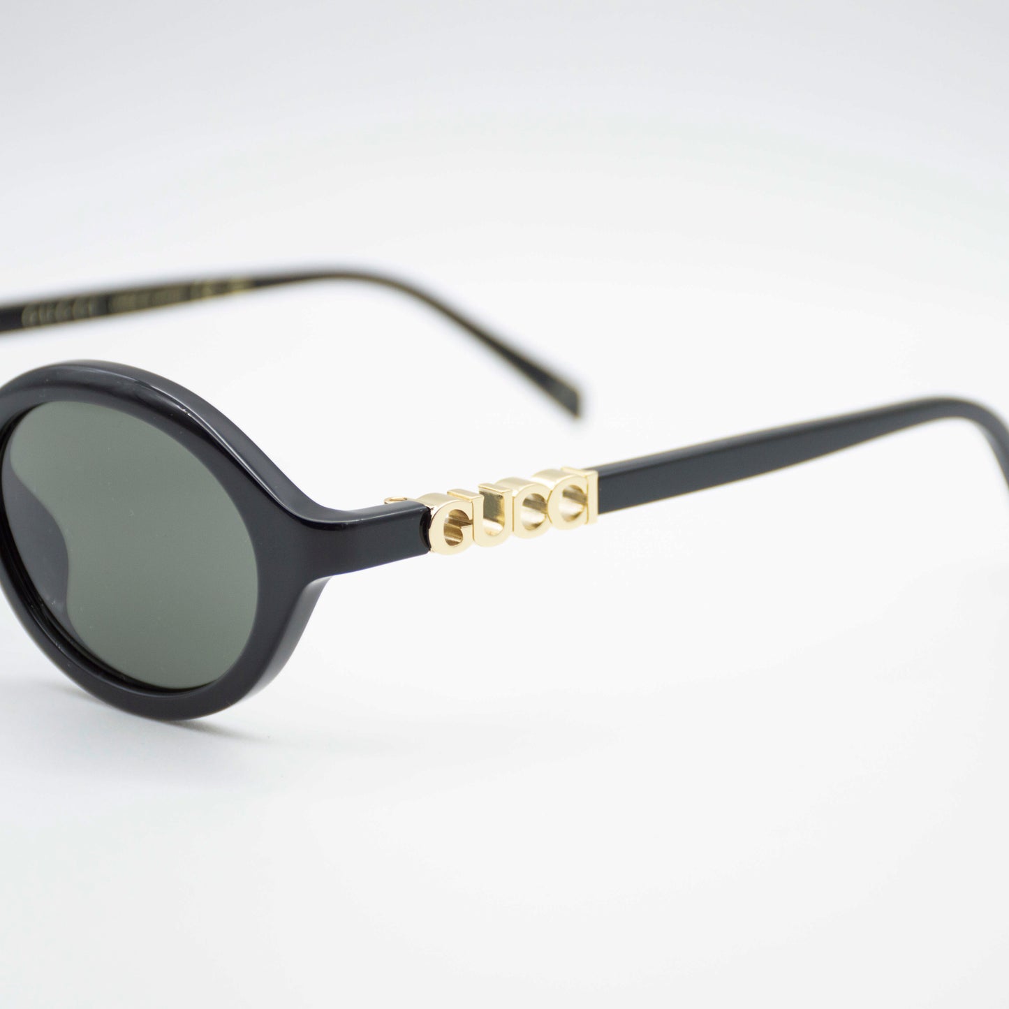 Gucci GG2153S