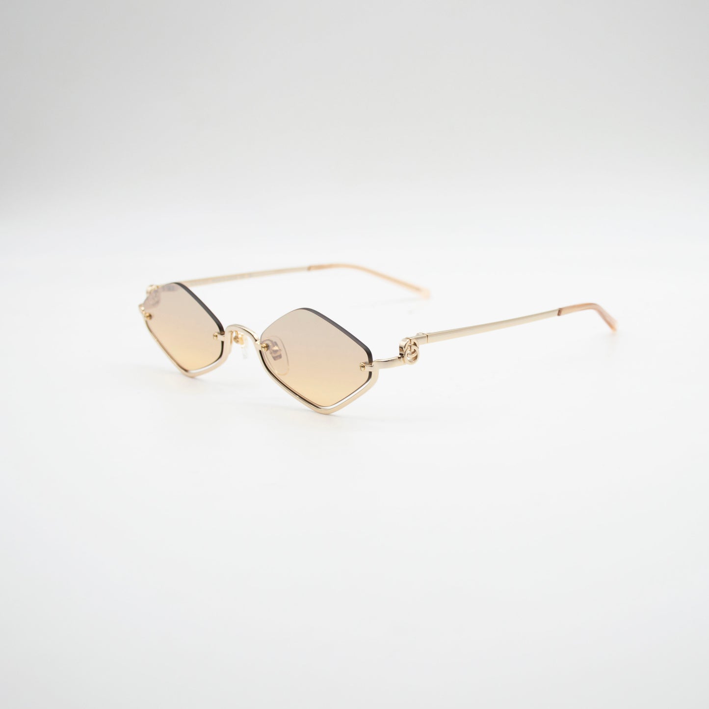 Gucci GG1604S