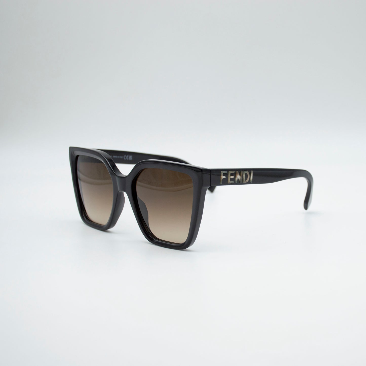 Fendi FE40086I