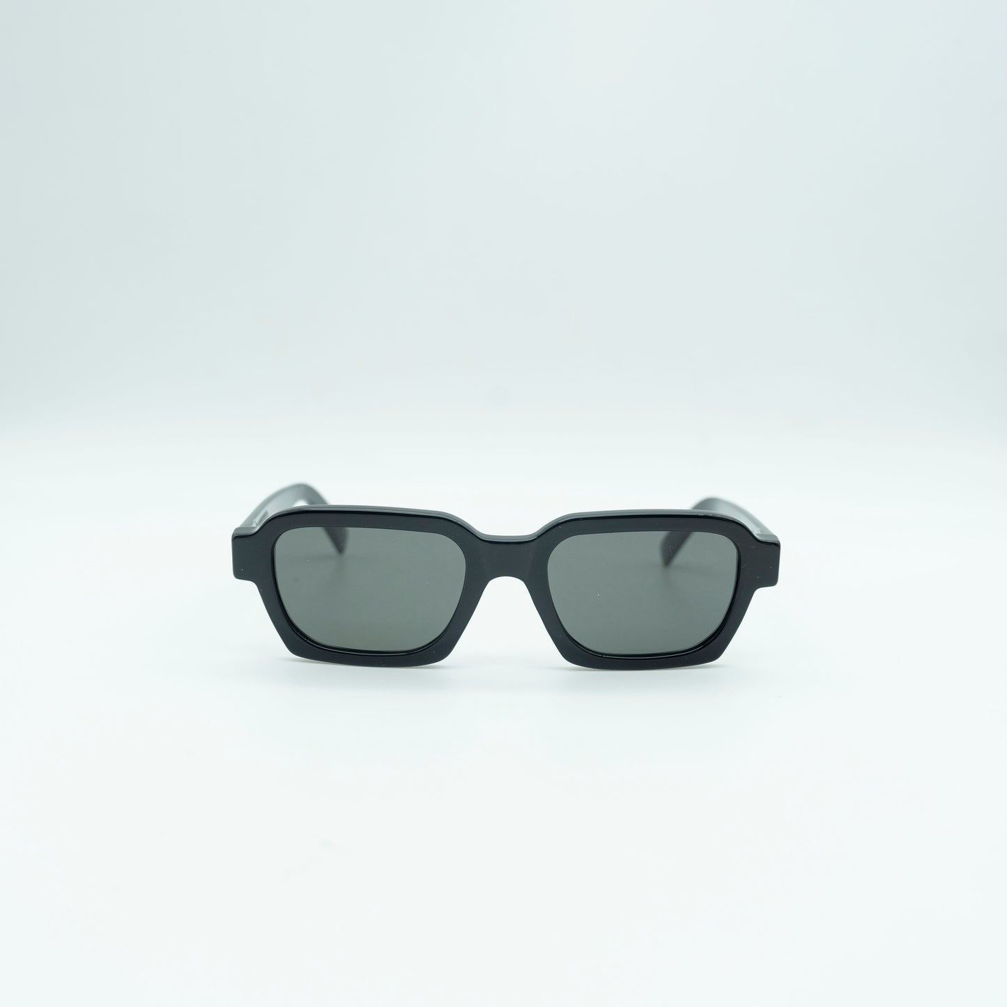 Retrosuperfuture CARO