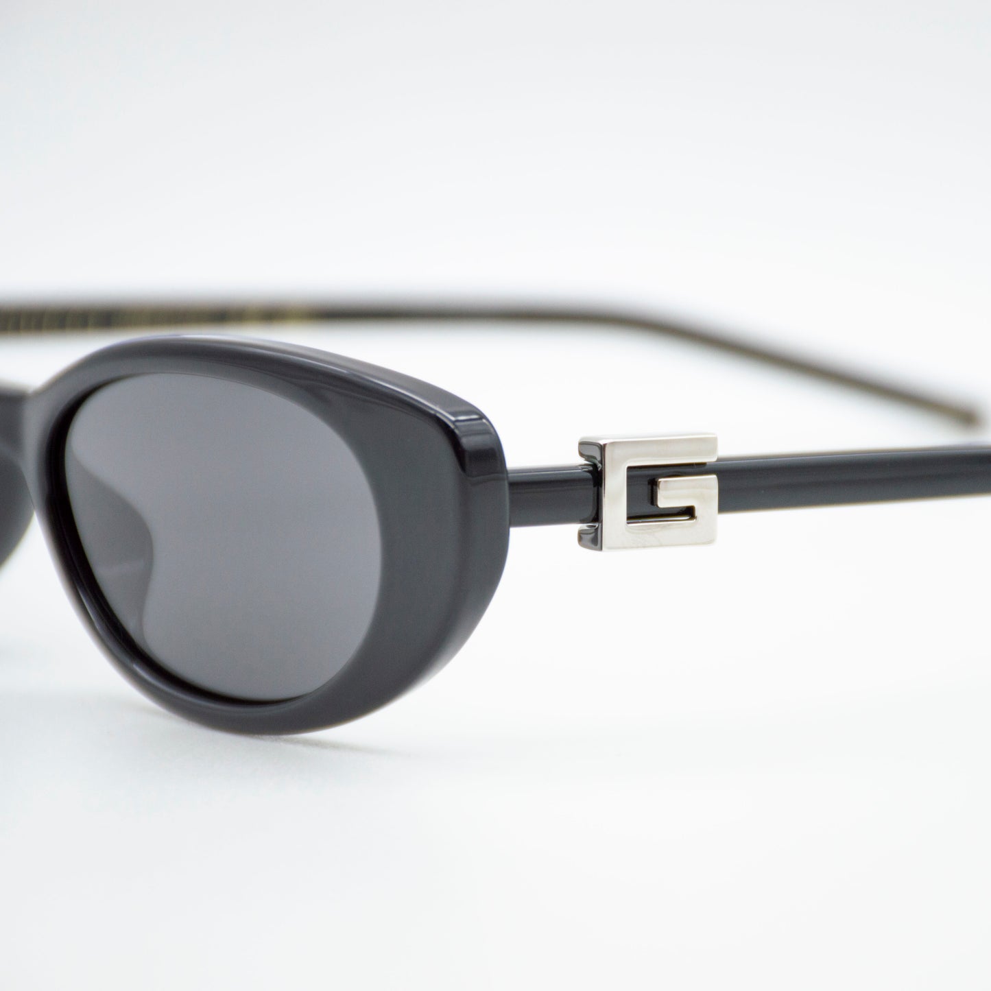 Gucci GG1680S