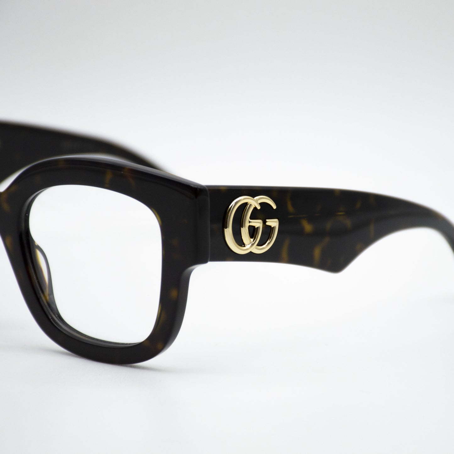 Gucci GG1423O