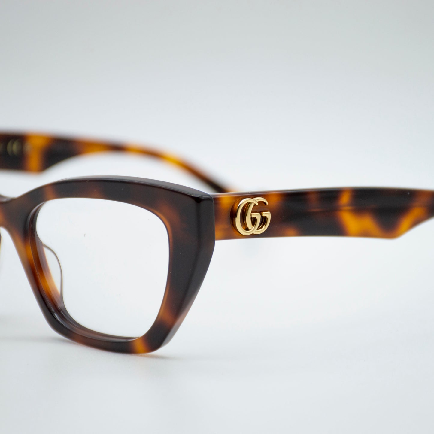 Gucci GG1334O