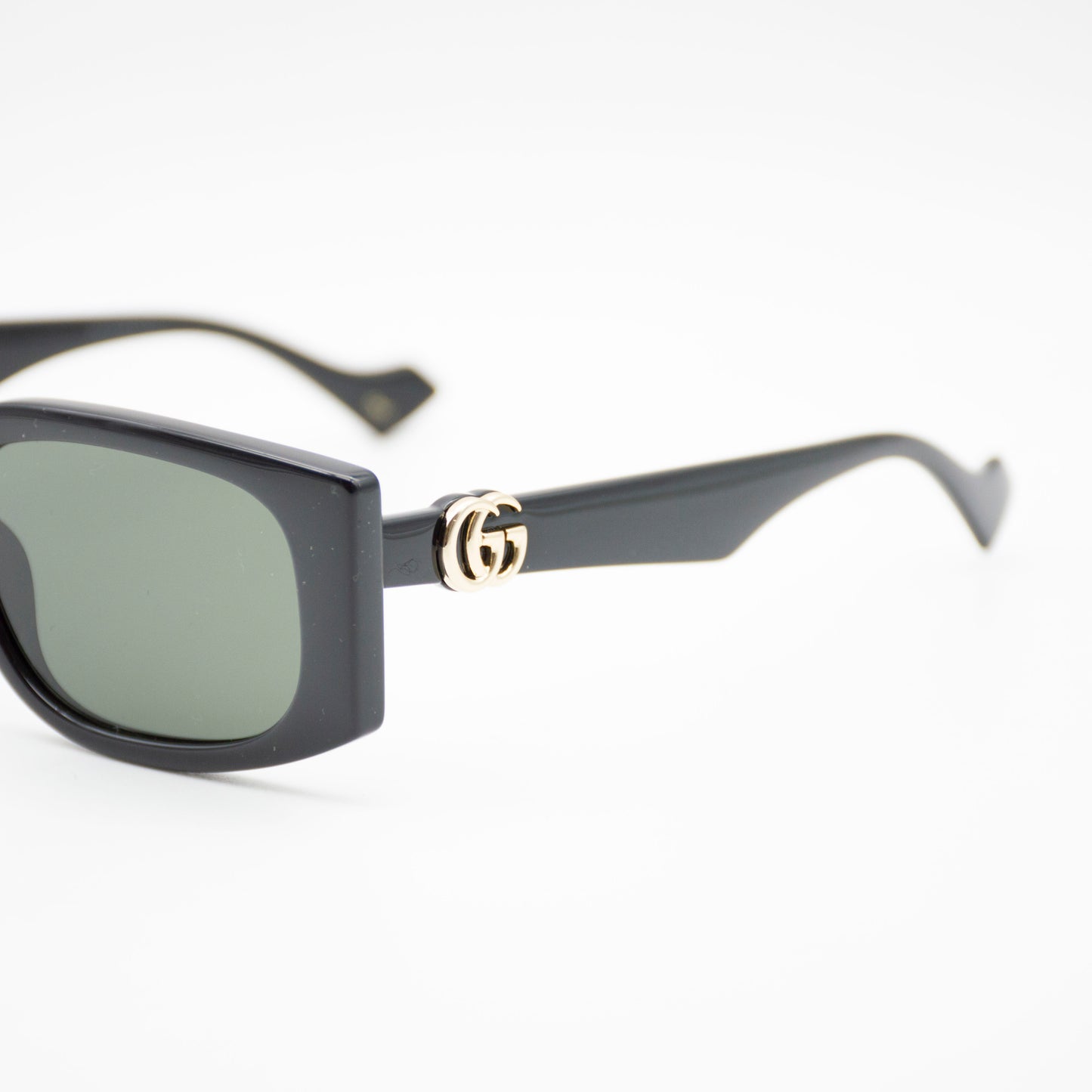 Gucci GG1534S