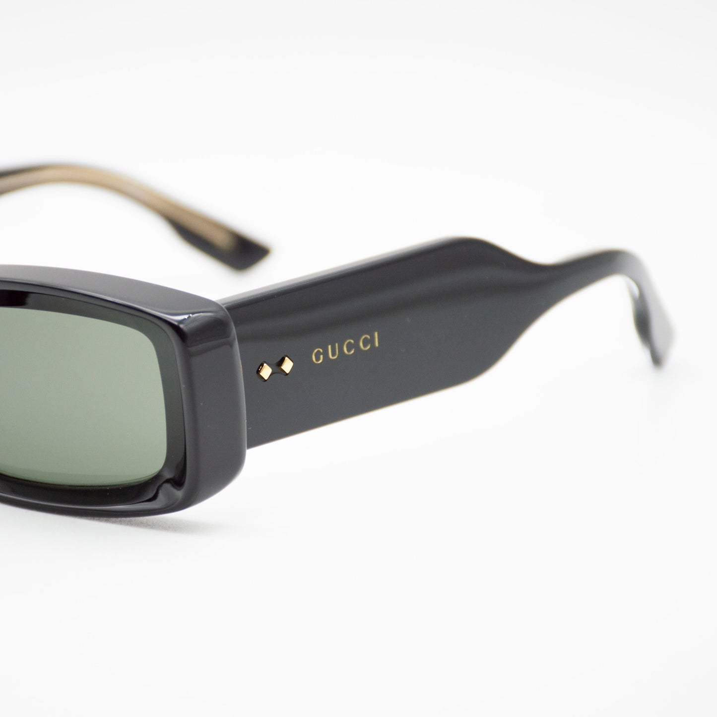 Gucci GG1528S